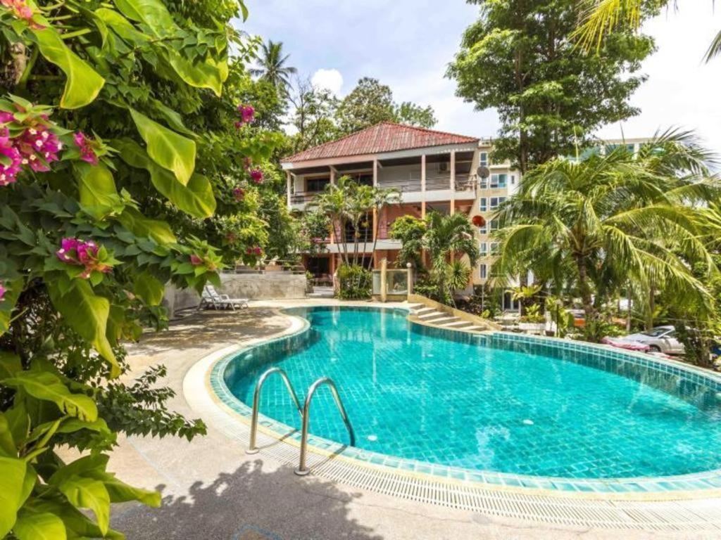 Baan Lukkan Patong Resort Пхукет Экстерьер фото